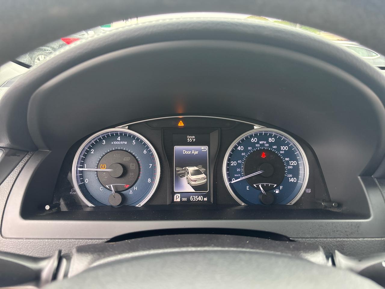 Toyota Camry XLE Auto (Natl) 2017