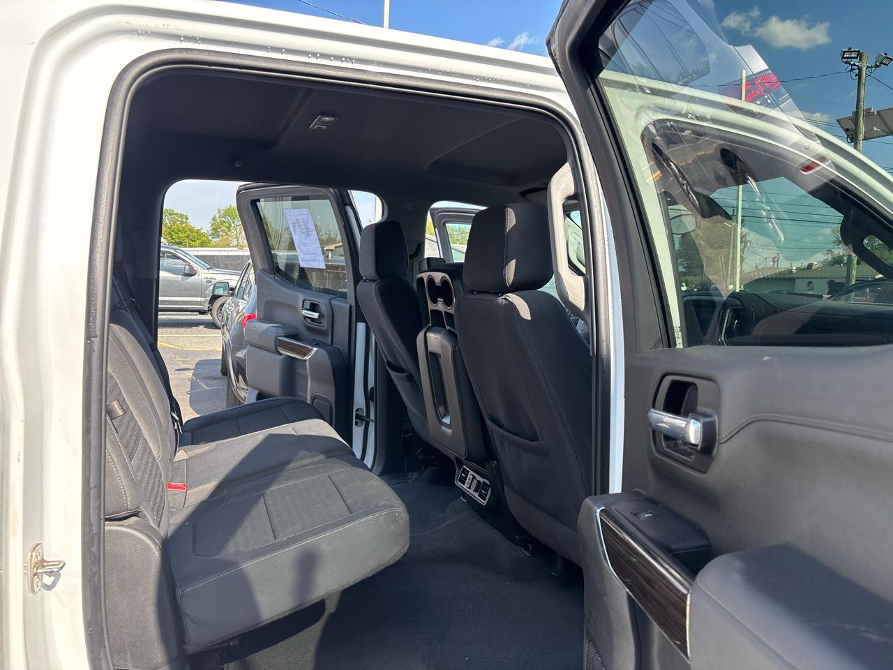 Chevrolet Silverado 1500 4WD Crew Cab 147" RST 2020