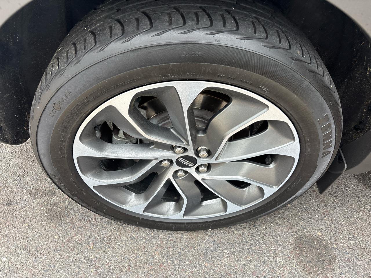 Lincoln Nautilus Reserve AWD 2022