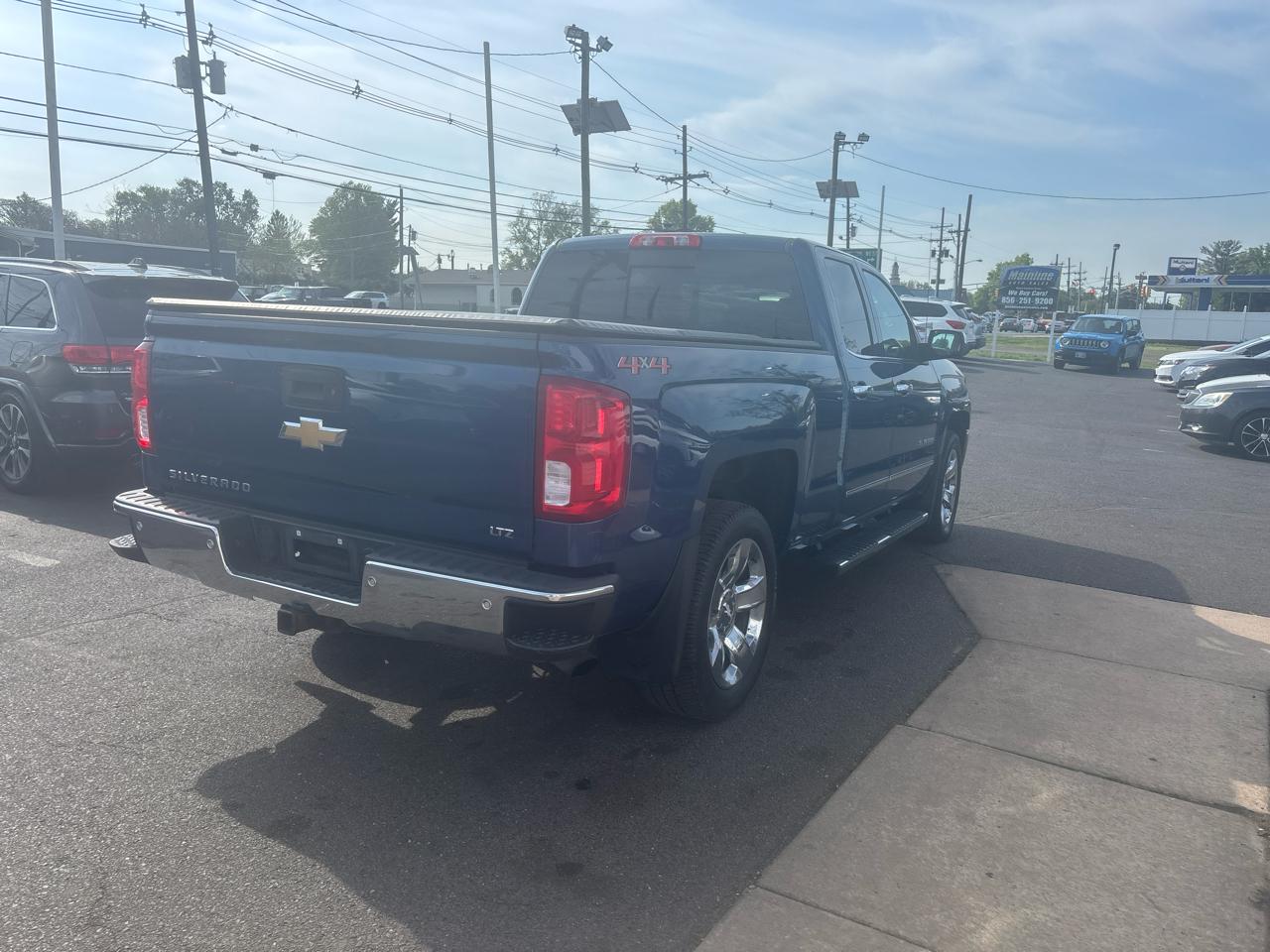 Chevrolet Silverado 1500 4WD Double Cab 143.5" LTZ w/1LZ 2018