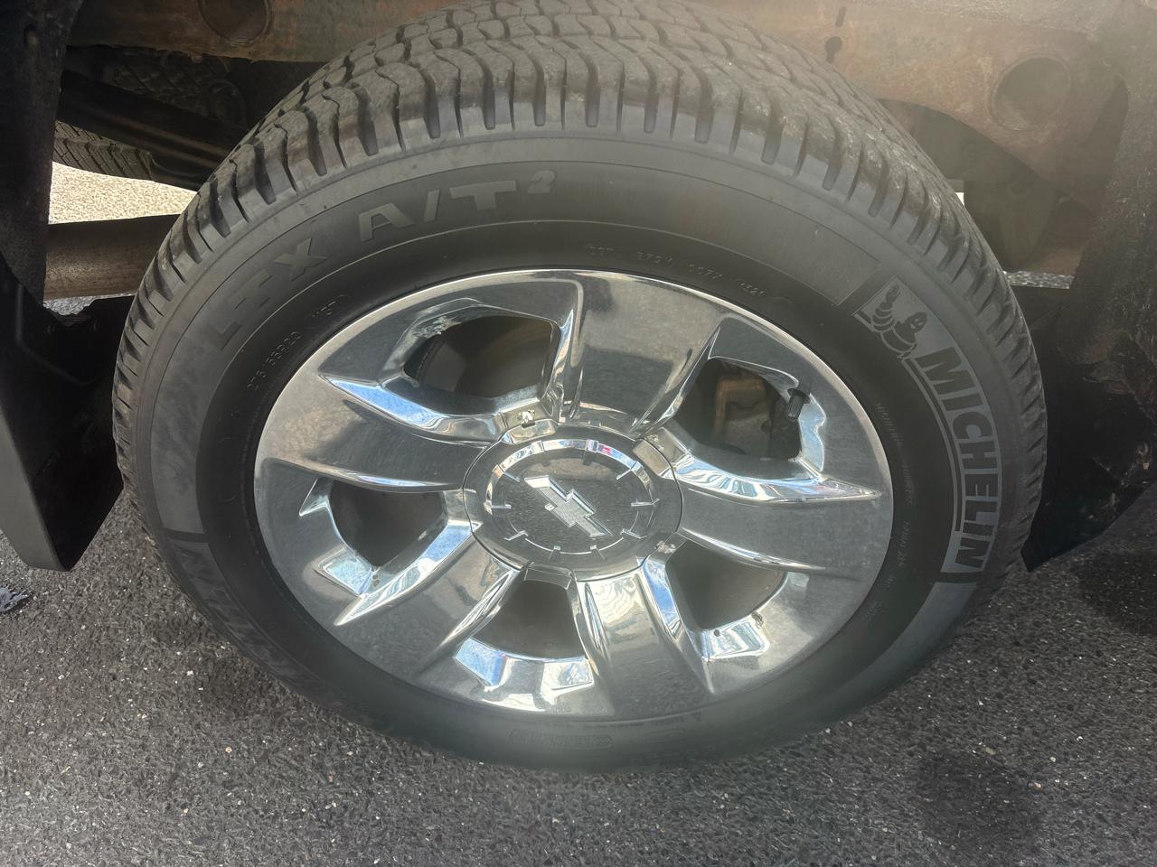 Chevrolet Silverado 1500 4WD Double Cab 143.5" LTZ w/1LZ 2018