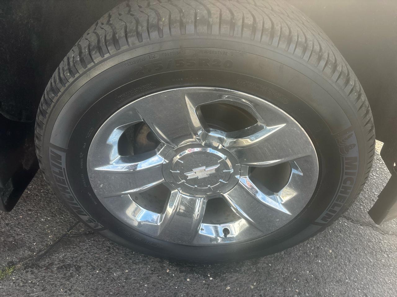 Chevrolet Silverado 1500 4WD Double Cab 143.5" LTZ w/1LZ 2018