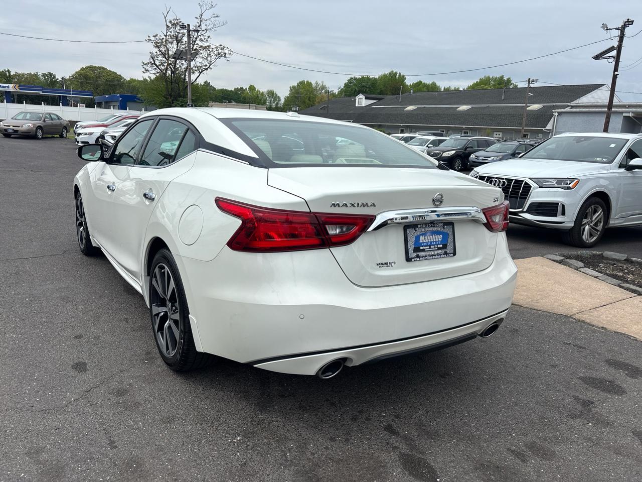 Nissan Maxima 4dr Sdn 3.5 SV 2016