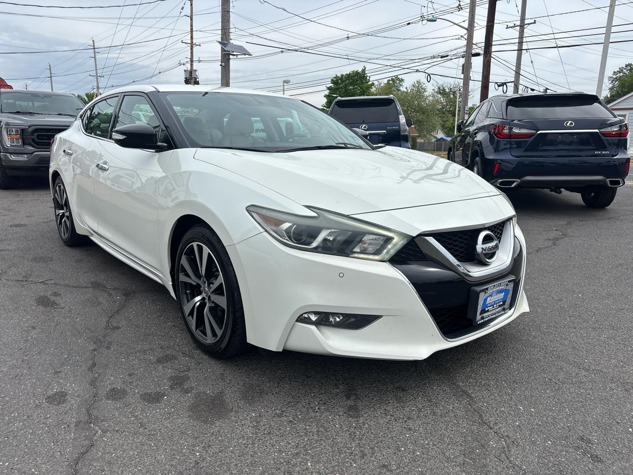 Nissan Maxima 4dr Sdn 3.5 SV 2016