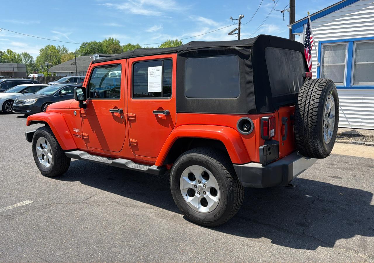 Jeep Wrangler Unlimited 4WD 4dr Sahara 2015