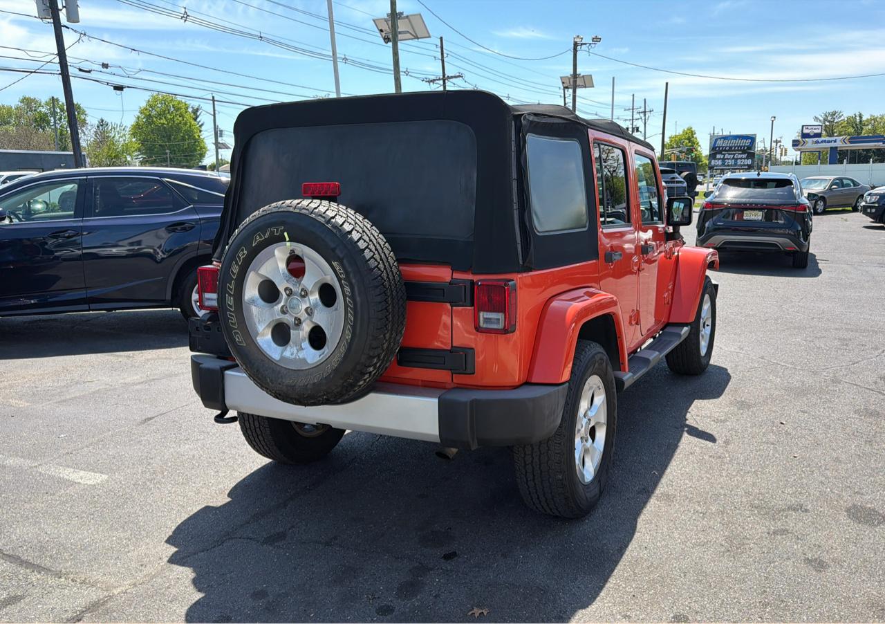 Jeep Wrangler Unlimited 4WD 4dr Sahara 2015