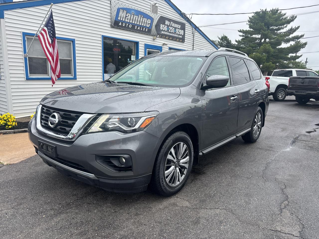 Nissan Pathfinder 4x4 SV 2019