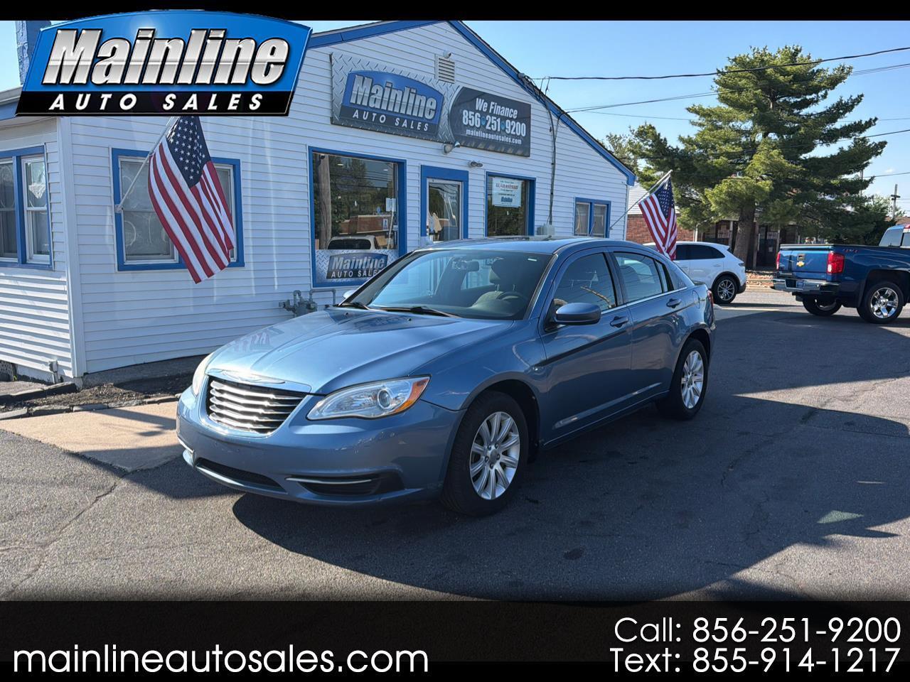 2011 Chrysler 200 4dr Sdn Touring