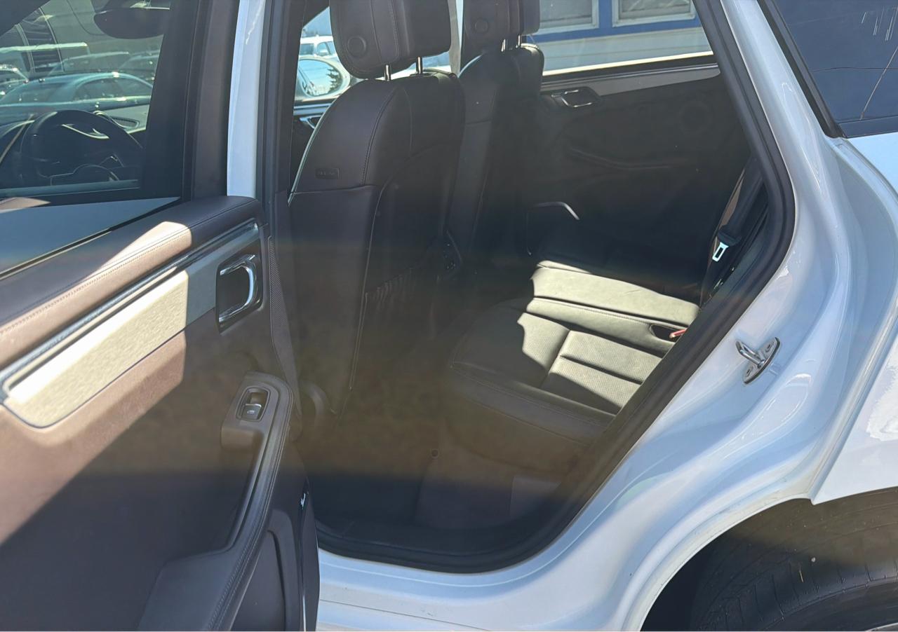 Porsche Macan AWD 4dr S 2015