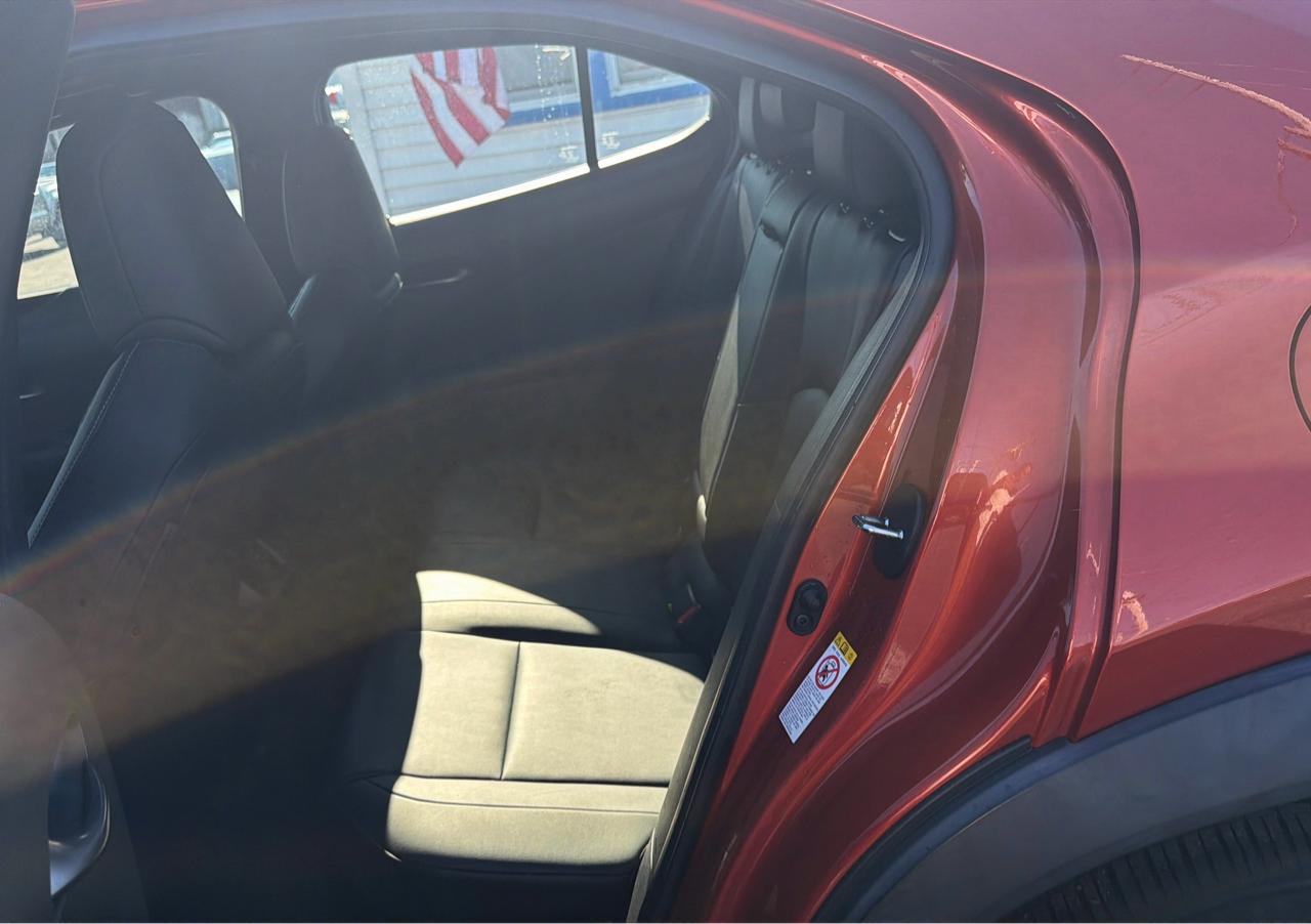 Lexus UX UX 250h AWD 2019