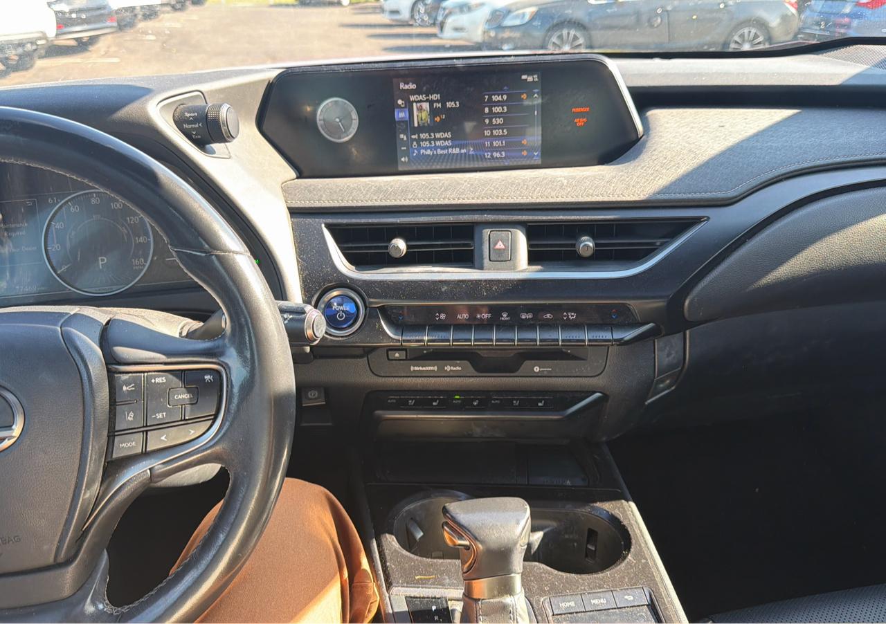 Lexus UX UX 250h AWD 2019