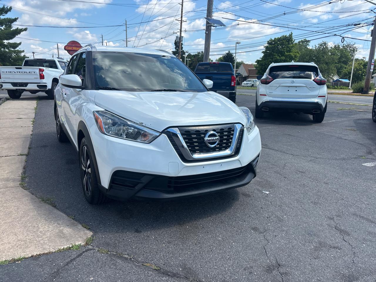 Nissan Kicks SV FWD 2018