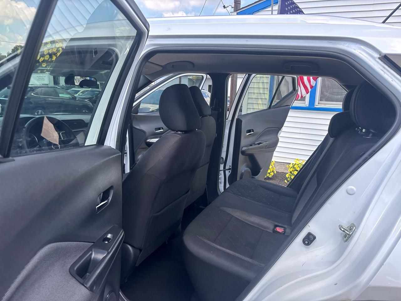 Nissan Kicks SV FWD 2018
