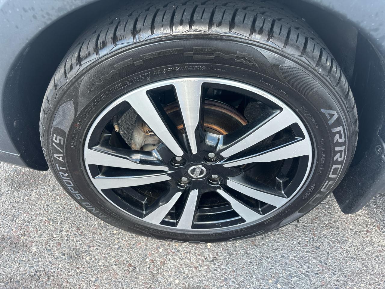 Nissan Kicks SV FWD 2018