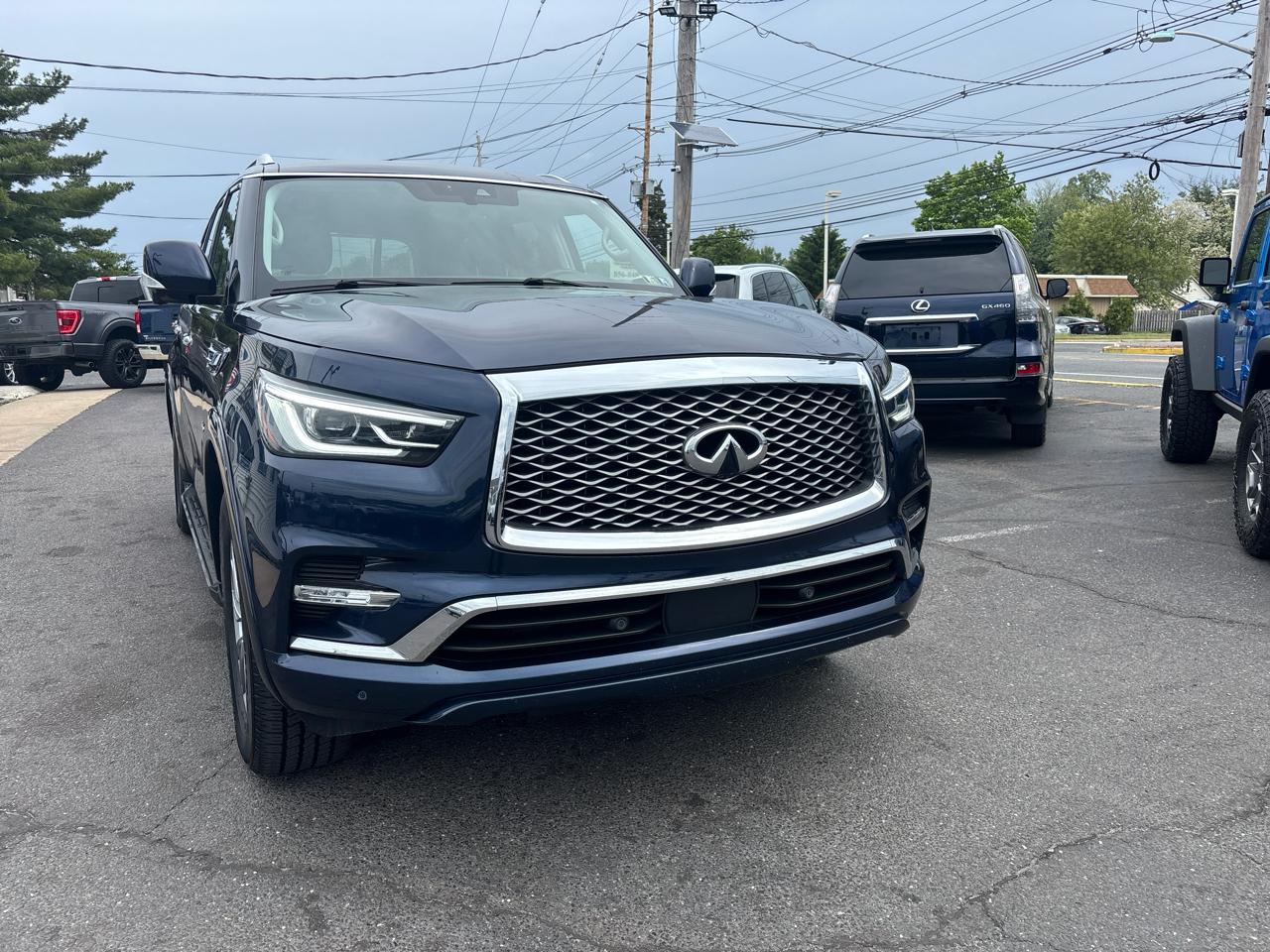 Infiniti QX80 LUXE AWD 2019