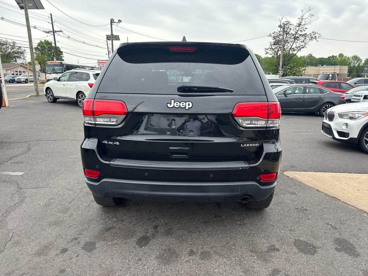 Jeep Grand Cherokee Laredo 4x4 *Ltd Avail* 2018