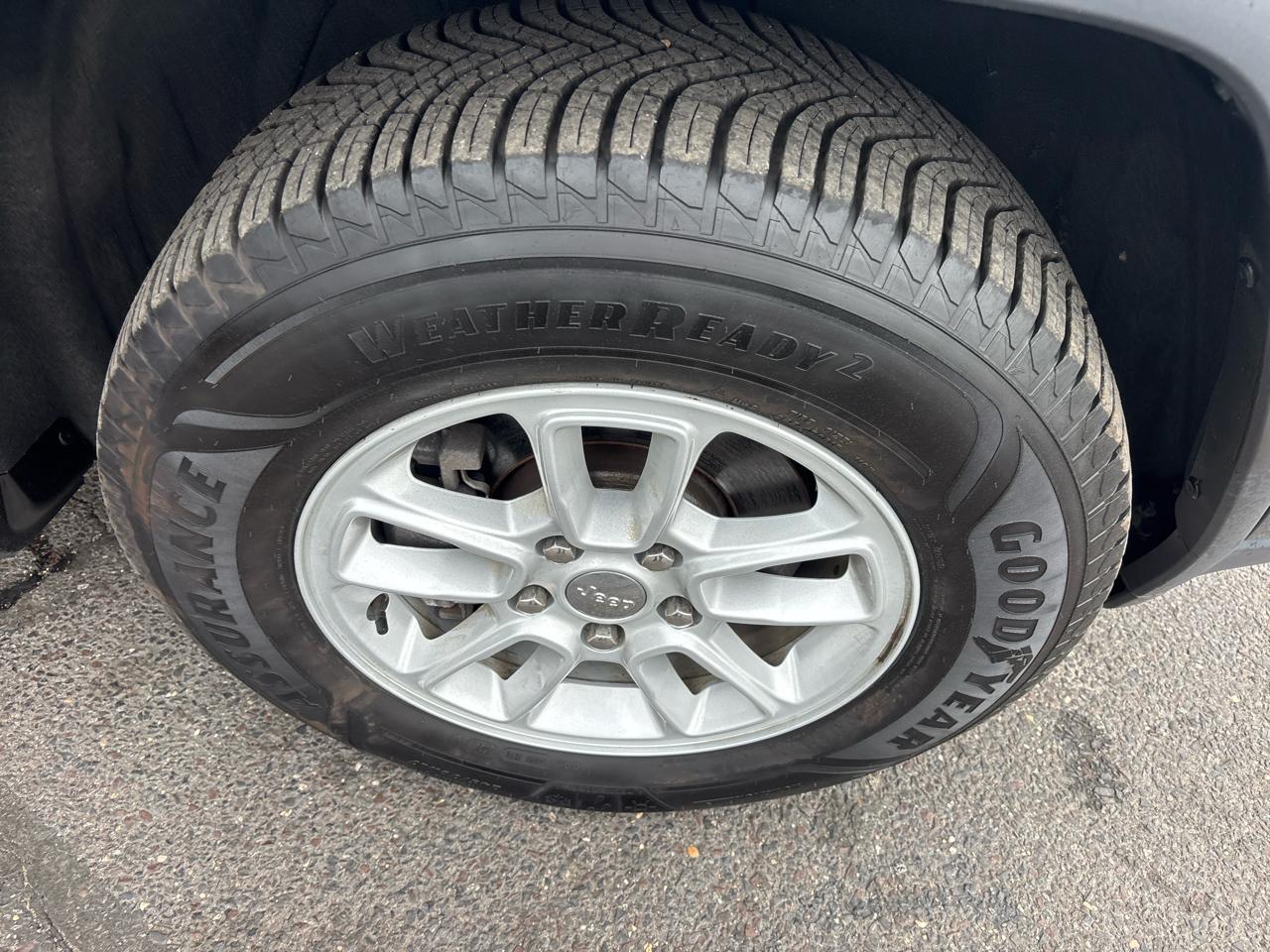 Jeep Grand Cherokee Laredo 4x4 *Ltd Avail* 2018