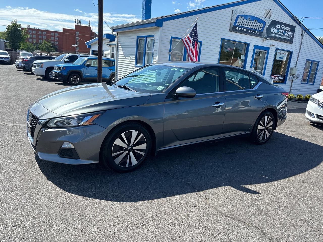 Nissan Altima 2.5 SV Sedan 2021