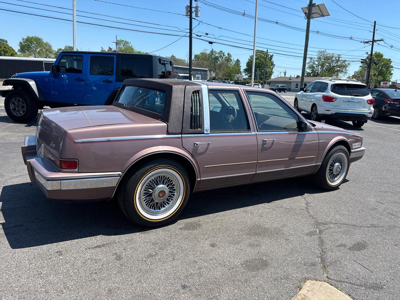 Cadillac Seville 4dr Sedan 1987