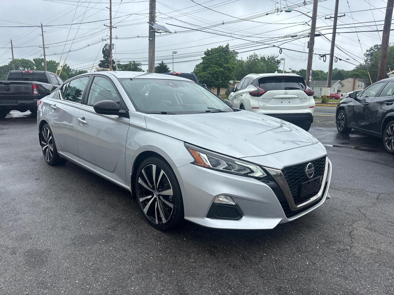 Nissan Altima 2.5 SR Sedan 2022