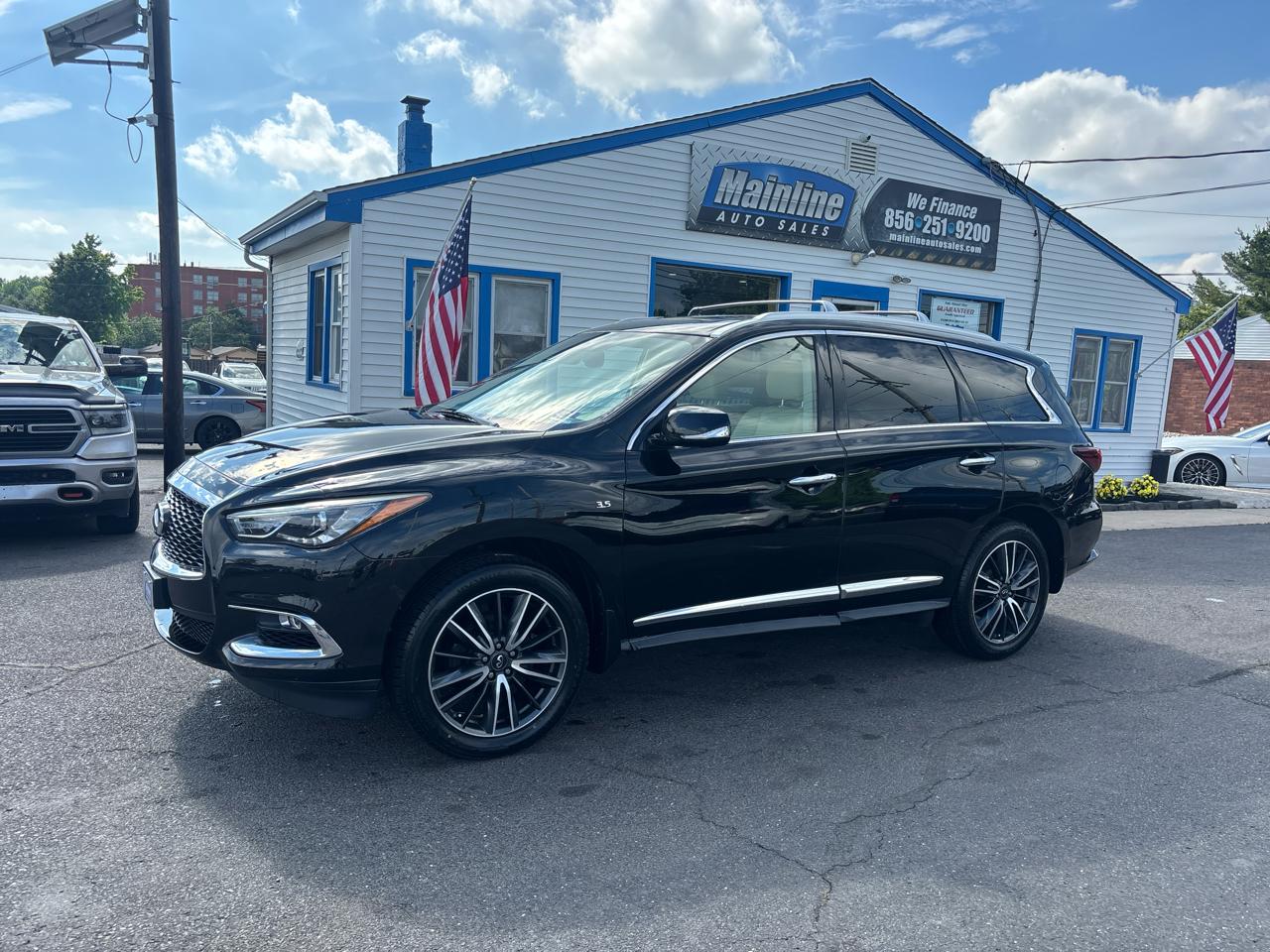 Infiniti QX60 2019.5 LUXE AWD 2019