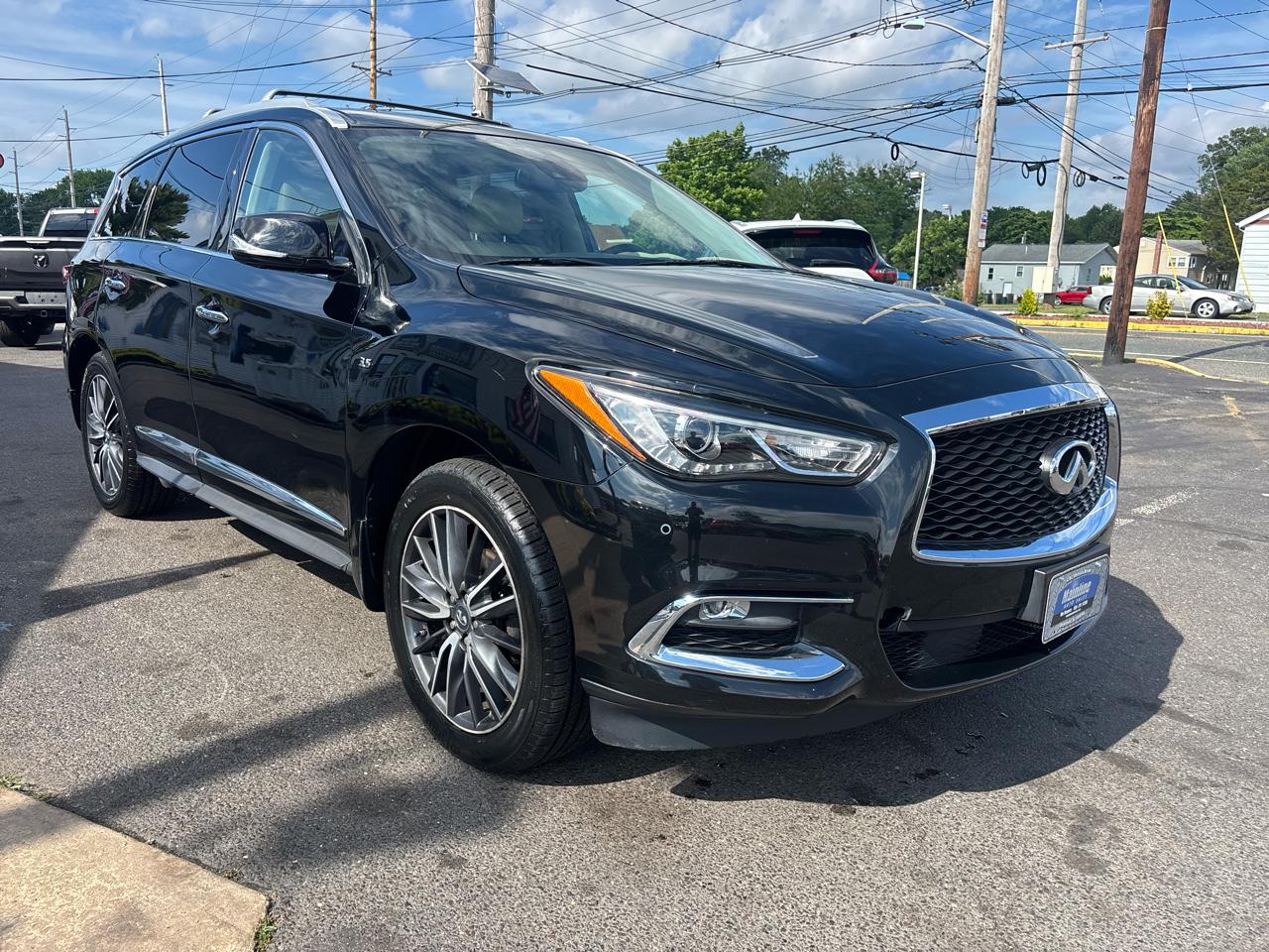 Infiniti QX60 2019.5 LUXE AWD 2019