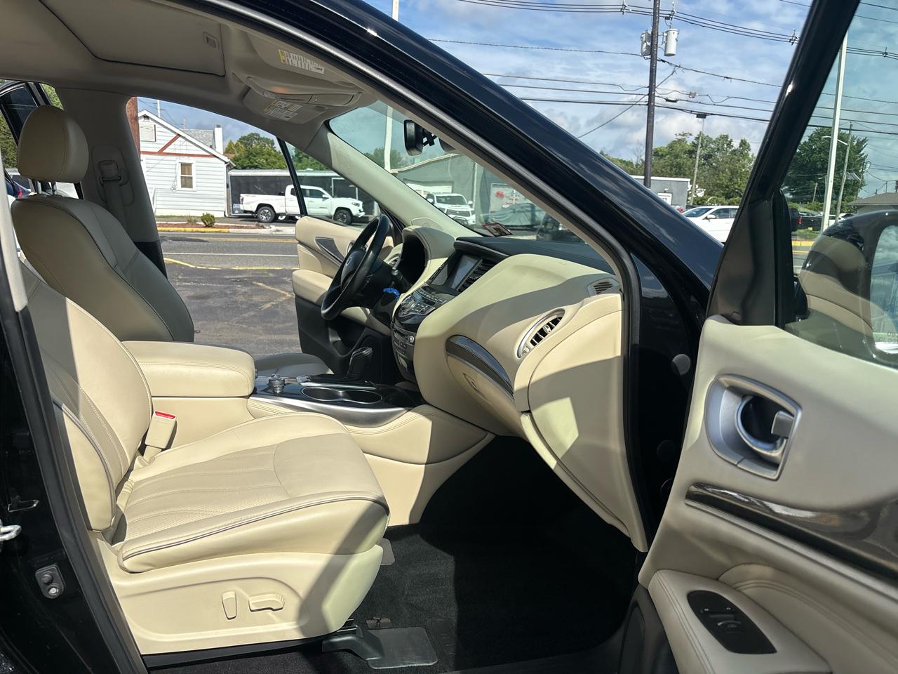 Infiniti QX60 2019.5 LUXE AWD 2019