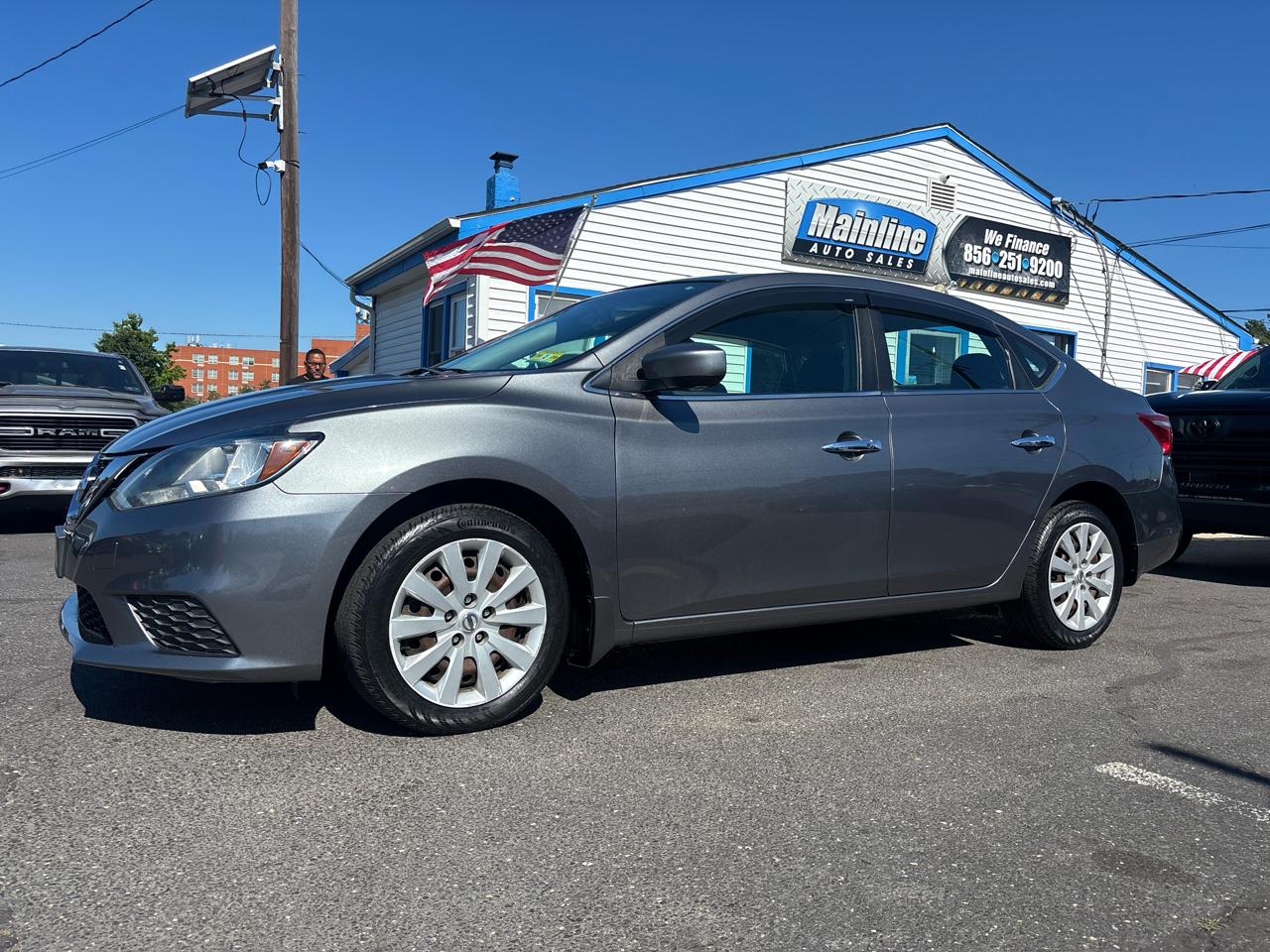 Nissan Sentra SV CVT 2017