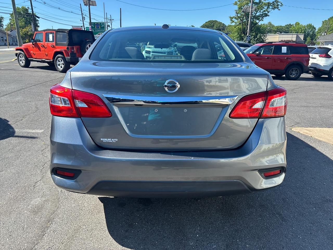 Nissan Sentra SV CVT 2017