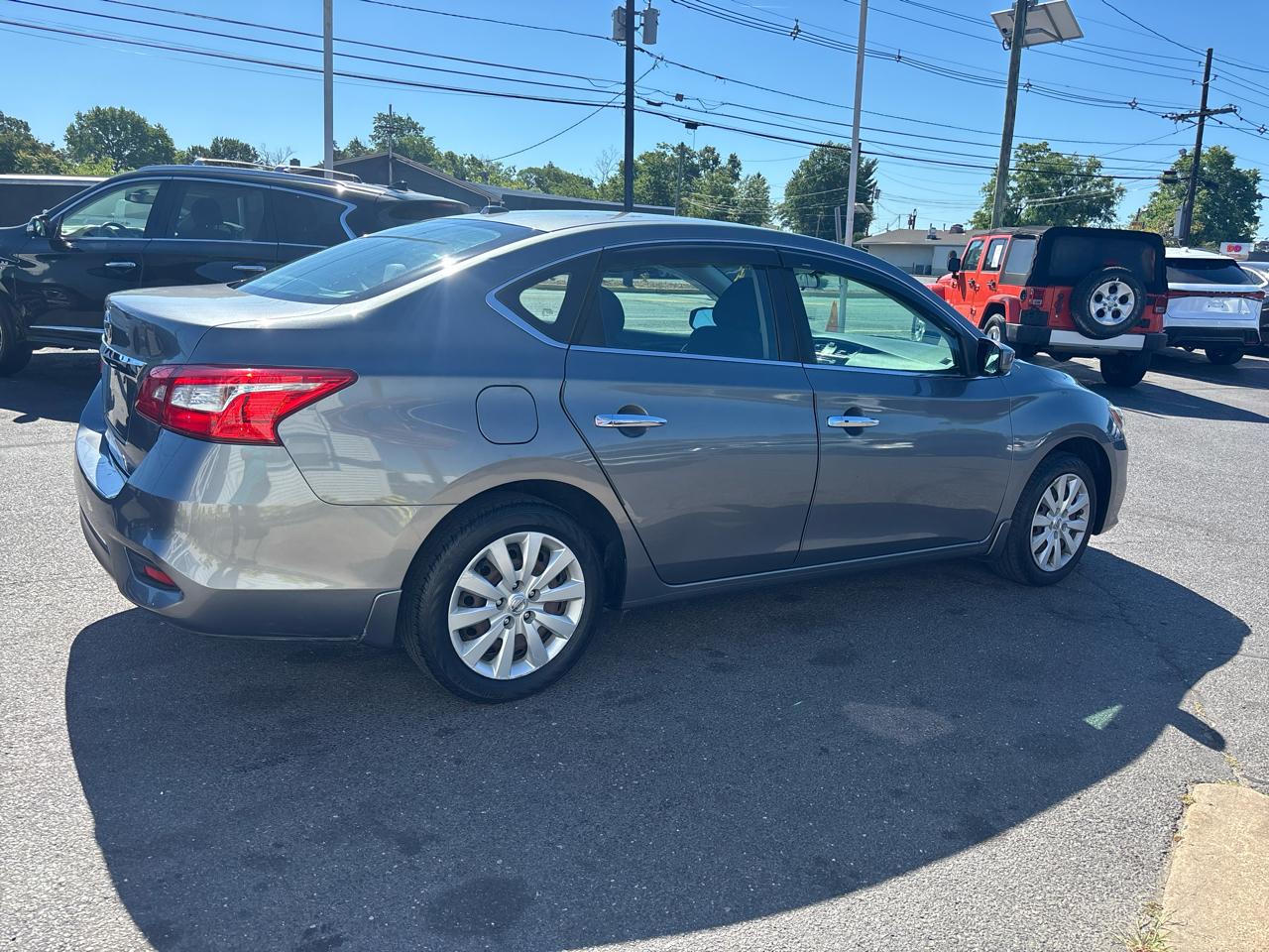 Nissan Sentra SV CVT 2017