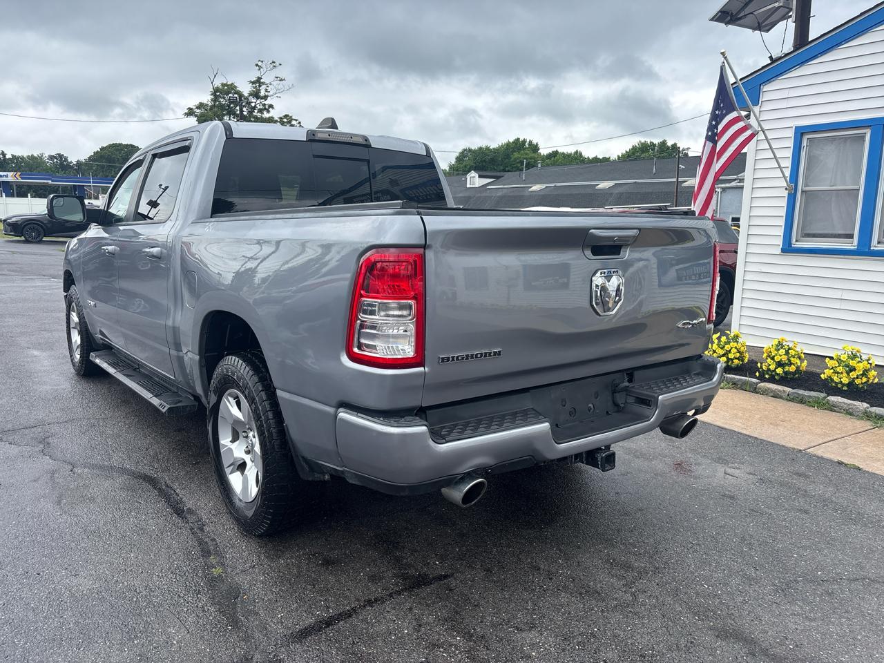 RAM 1500 Big Horn/Lone Star 4x4 Crew Cab 5'7" Box 2019