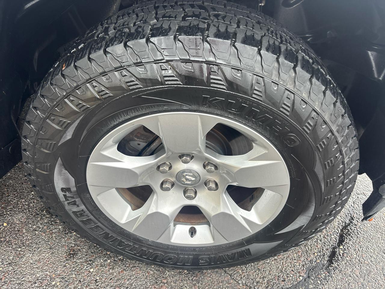 RAM 1500 Big Horn/Lone Star 4x4 Crew Cab 5'7" Box 2019