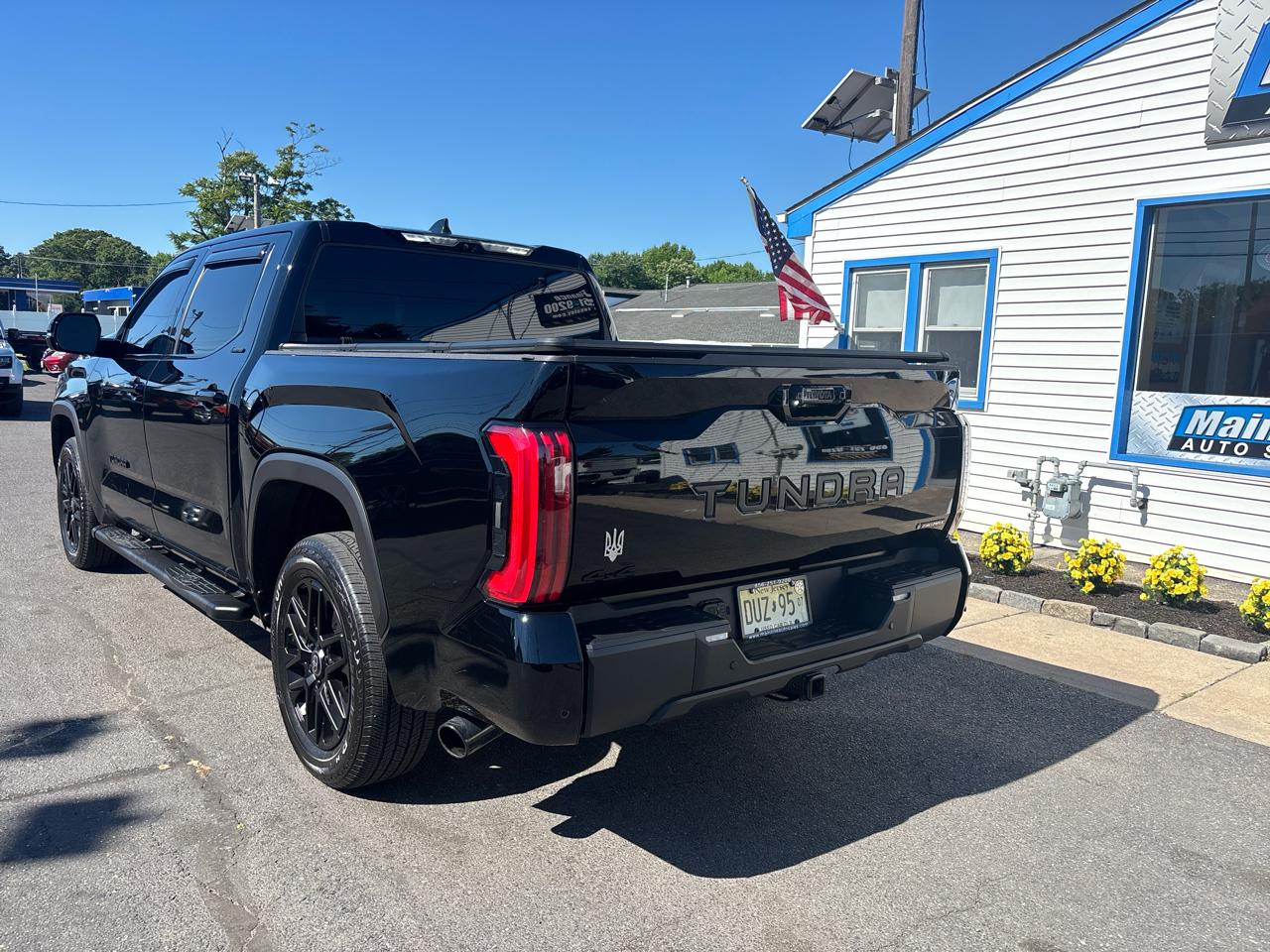 Toyota Tundra 4WD 1794 Edition Hybrid CrewMax 5.5' Bed (Natl) 2026