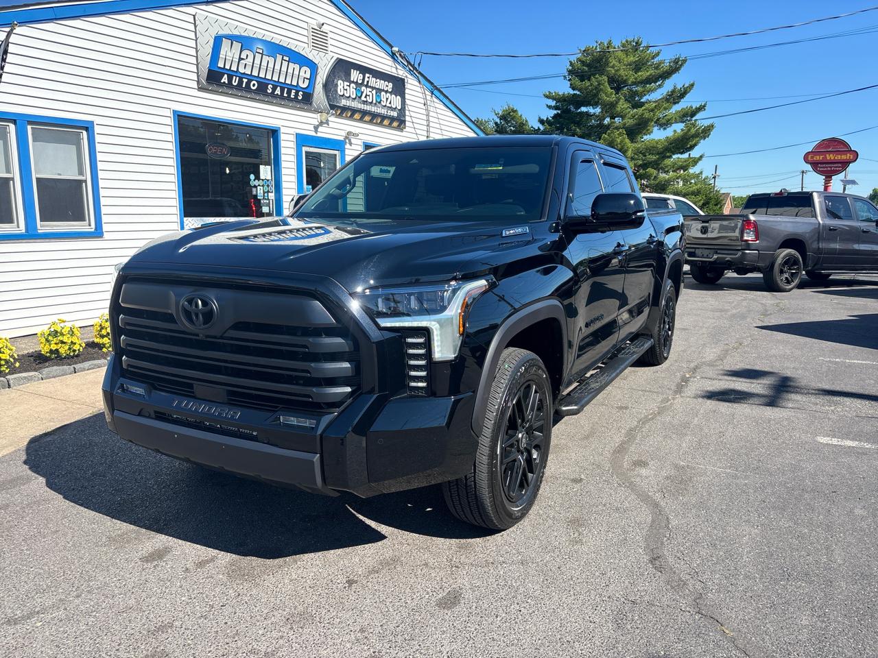 Toyota Tundra 4WD 1794 Edition Hybrid CrewMax 5.5' Bed (Natl) 2026