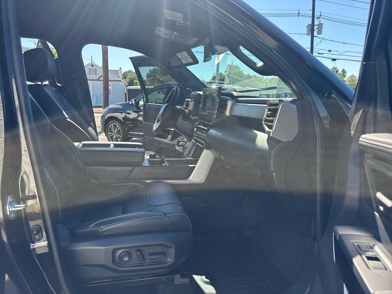 Toyota Tundra 4WD 1794 Edition Hybrid CrewMax 5.5' Bed (Natl) 2026