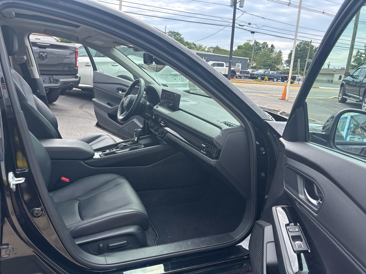 Honda Accord Hybrid Touring Sedan 2023