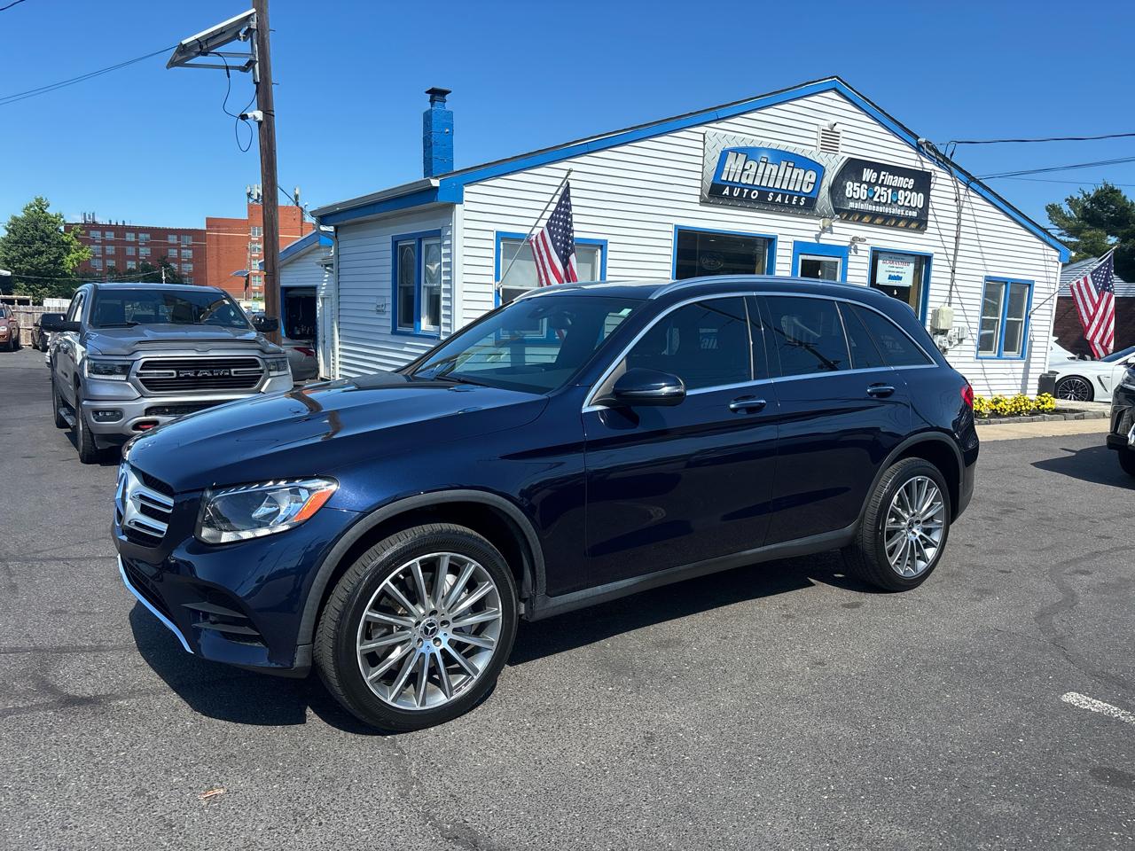 Mercedes-Benz GLC GLC 300 4MATIC SUV 2018