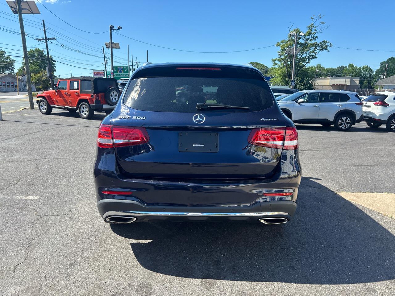 Mercedes-Benz GLC GLC 300 4MATIC SUV 2018