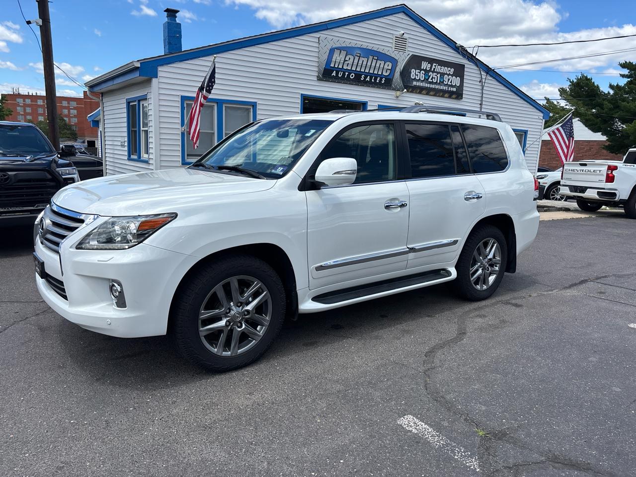 Lexus LX 570 4WD 4dr 2015