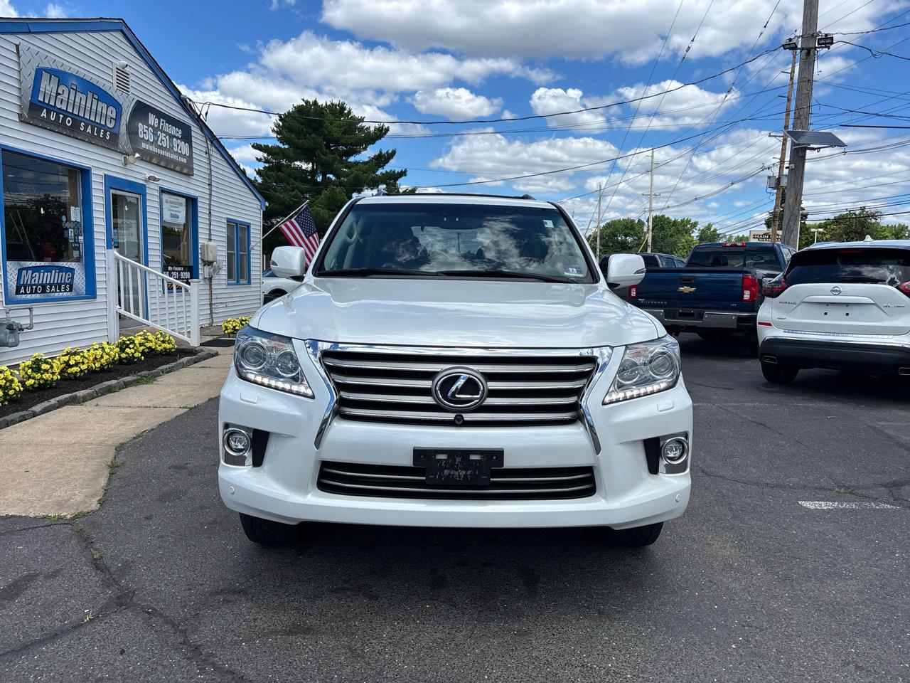 Lexus LX 570 4WD 4dr 2015