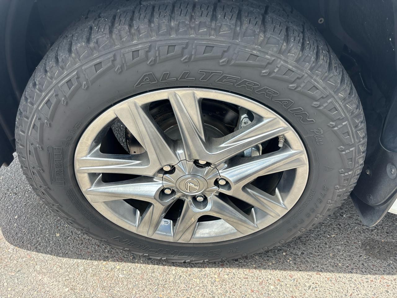 Lexus LX 570 4WD 4dr 2015