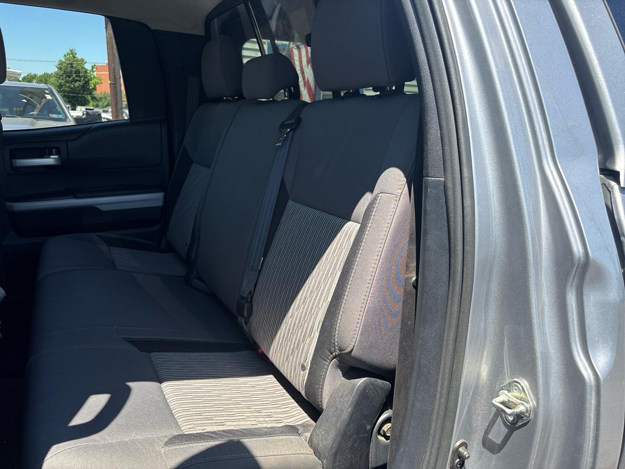 Toyota Tundra 4WD Truck Double Cab 5.7L V8 6-Spd AT SR5 (Natl) 2014