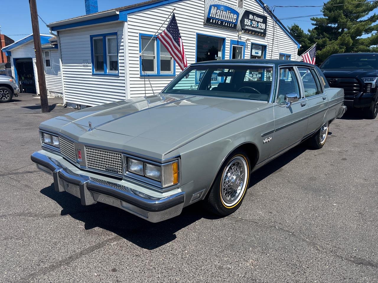 Oldsmobile 98 4dr Sedan Regency 1983