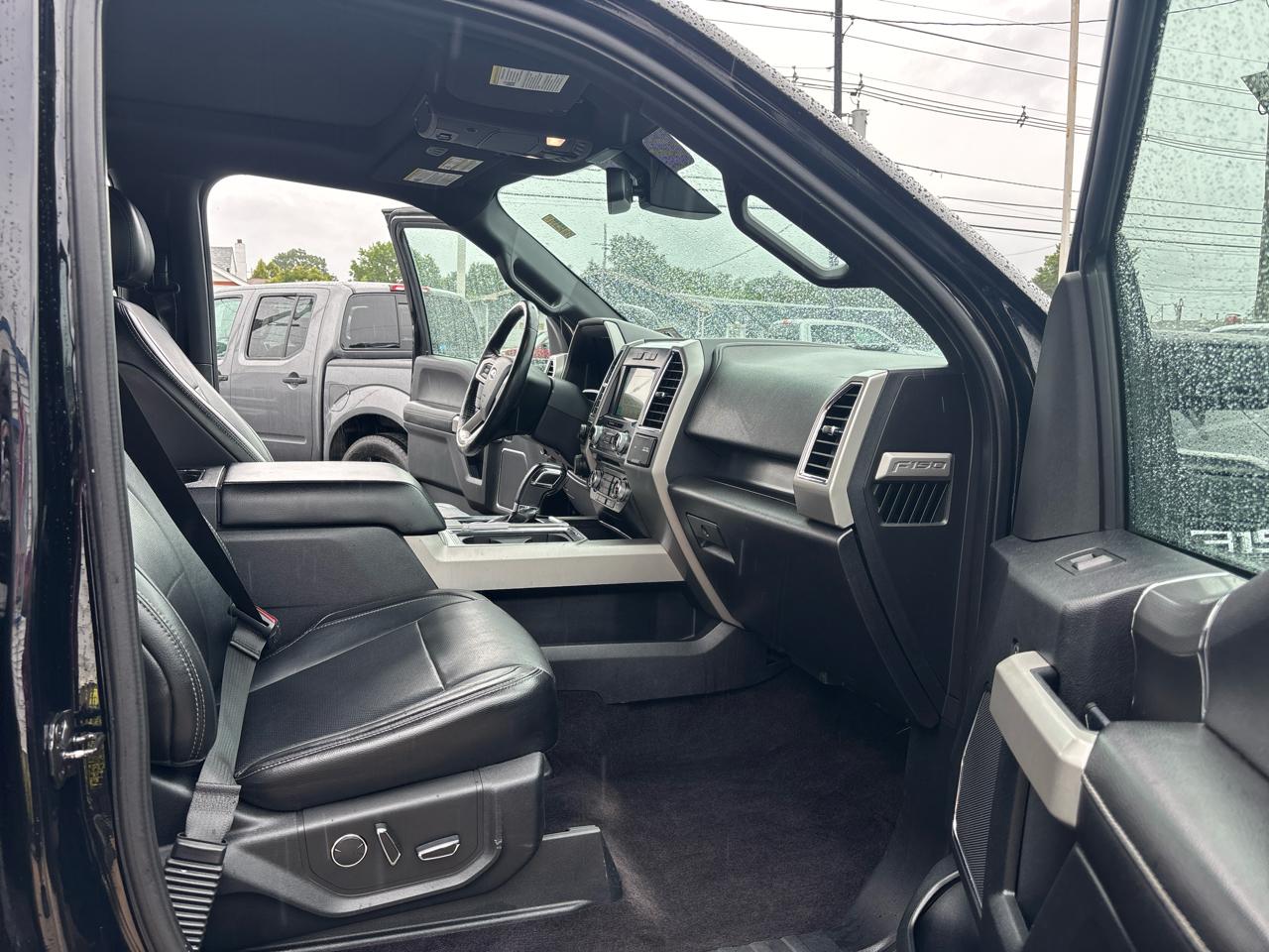 Ford F-150 King Ranch 4WD SuperCrew 5.5' Box 2017