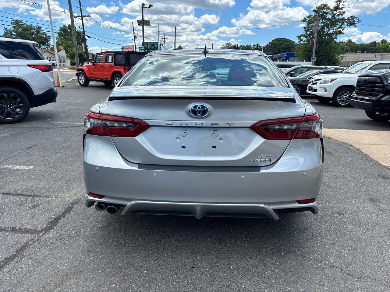 Toyota Camry Hybrid XSE CVT (Natl) 2023