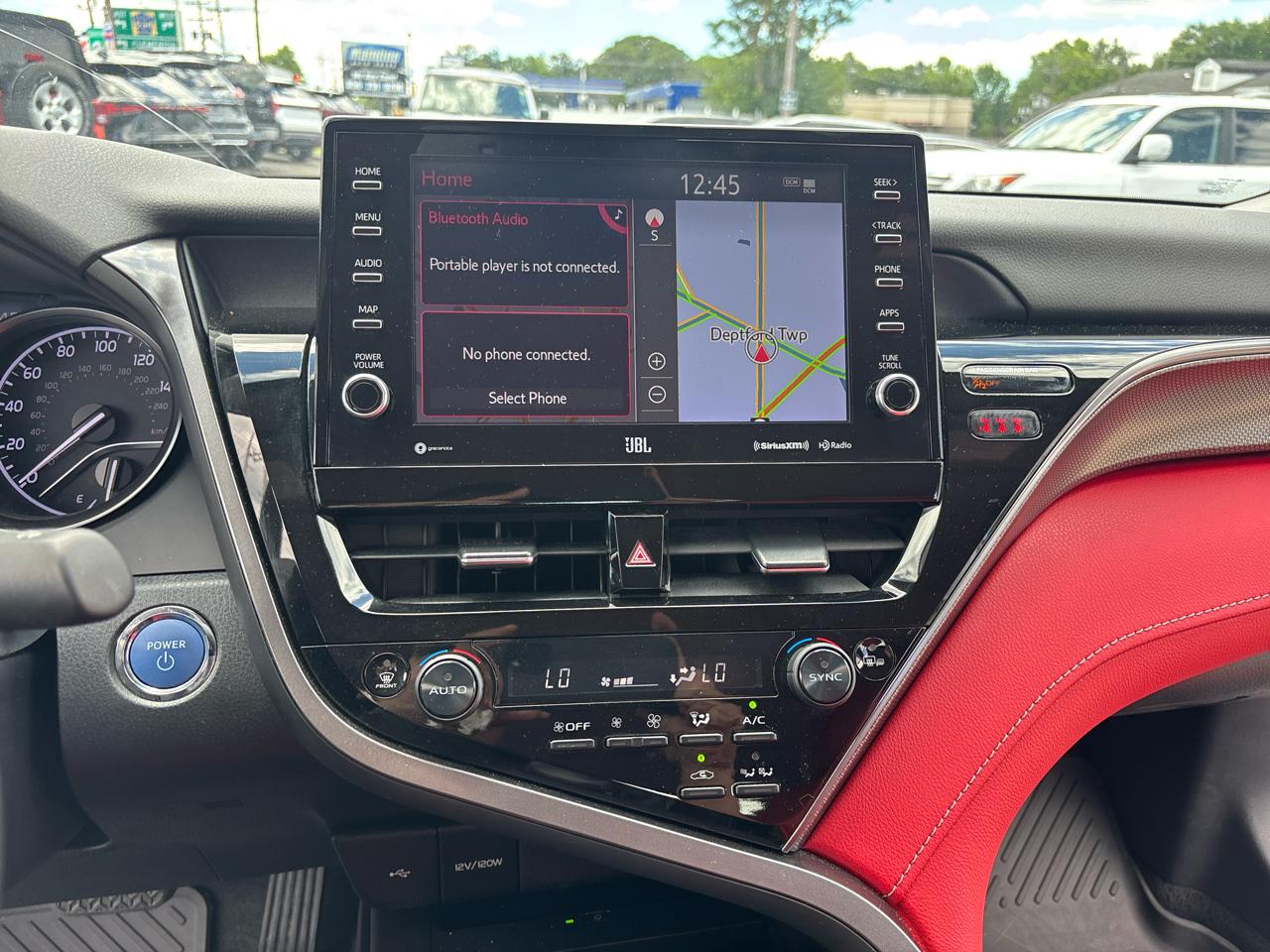 Toyota Camry Hybrid XSE CVT (Natl) 2023