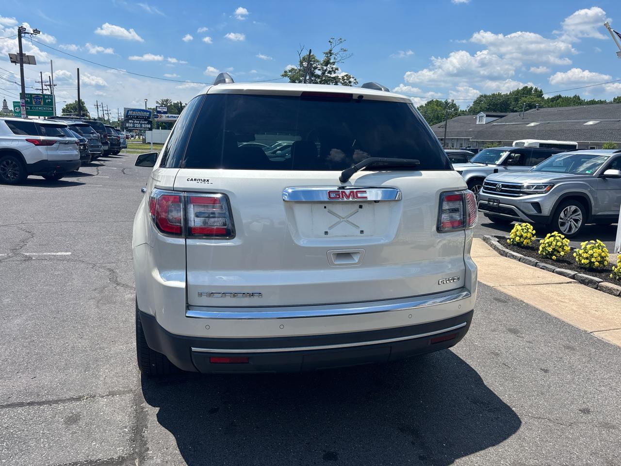 GMC Acadia AWD 4dr SLT w/SLT-2 2015