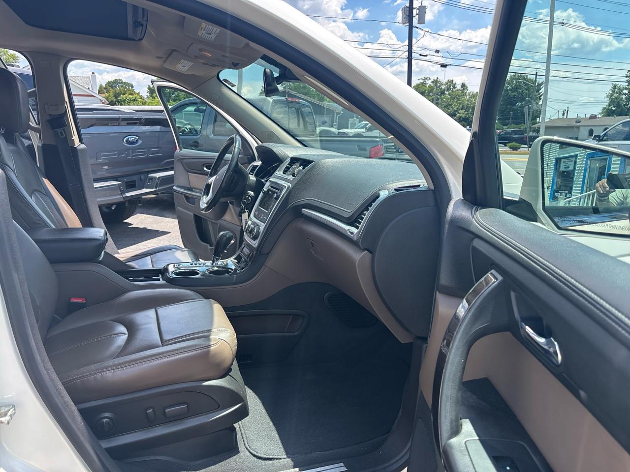 GMC Acadia AWD 4dr SLT w/SLT-2 2015