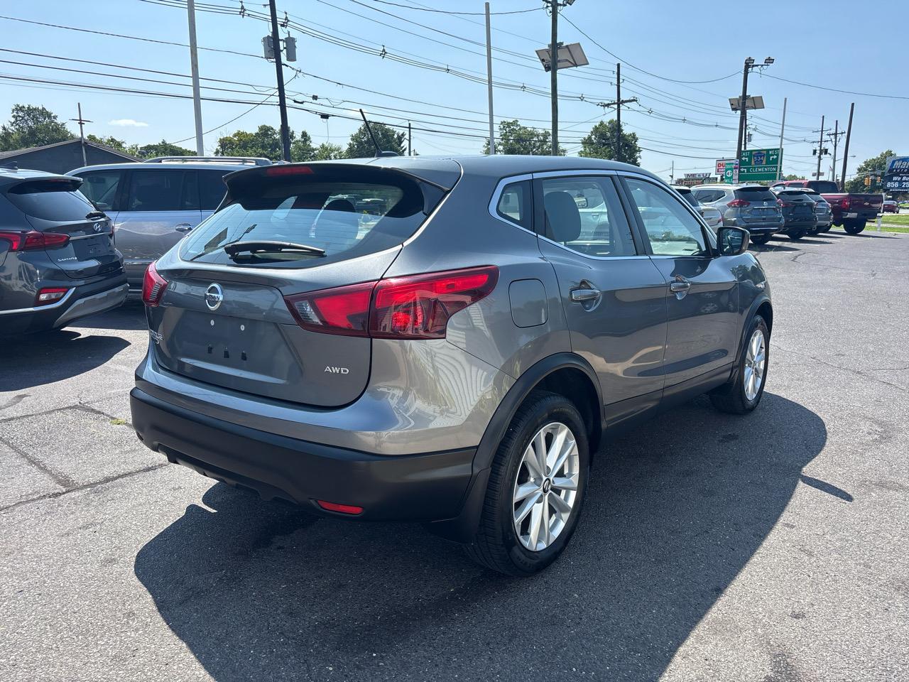 Nissan Rogue Sport AWD S 2019