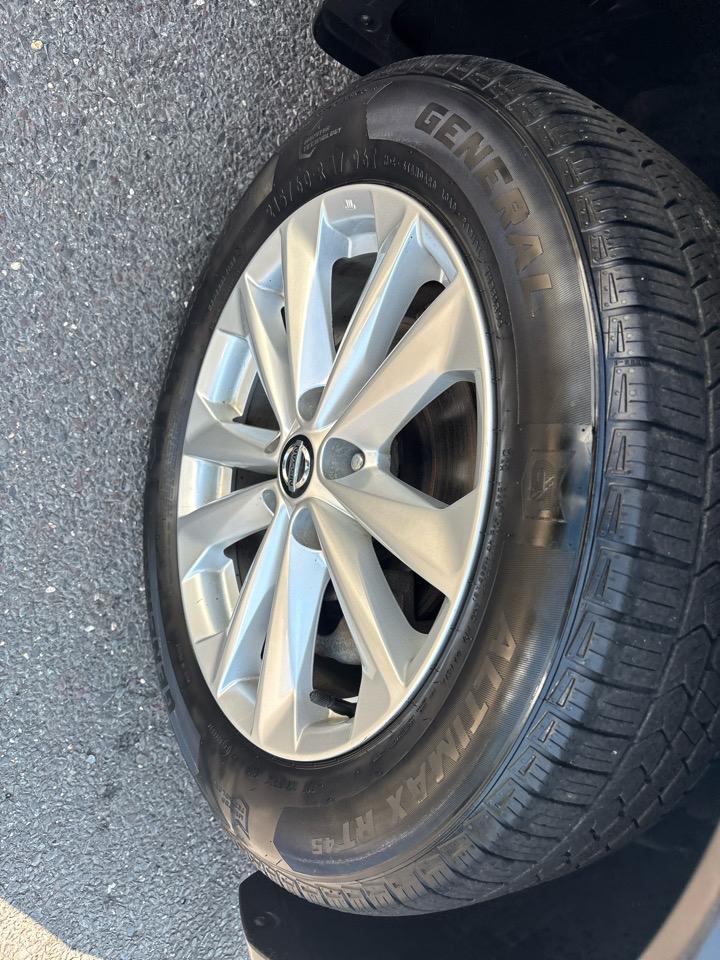 Nissan Rogue Sport AWD S 2019